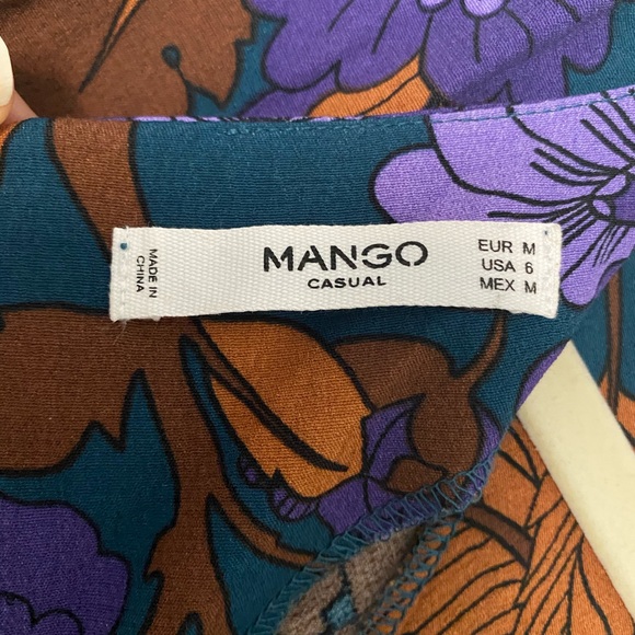 Jumpsuit - Picture 3 of 4